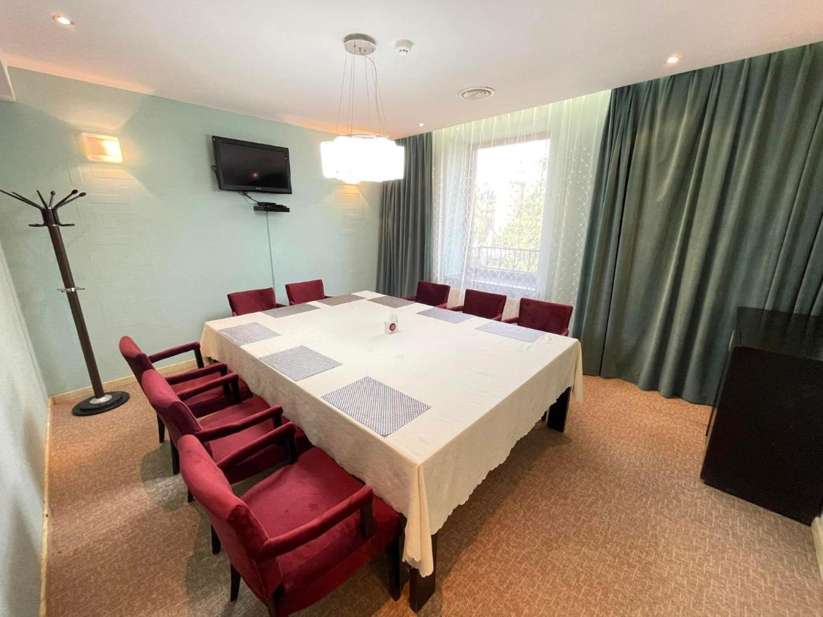 Urgoo Hotel Улан-Батор Экстерьер фото